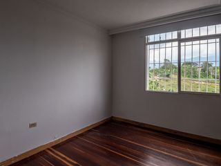Foto 45 de Se vende propiedad dos en uno, apartamento más aparta estudio cerca a Unicentro.
