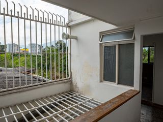 Foto 58 de Se vende propiedad dos en uno, apartamento más aparta estudio cerca a Unicentro.