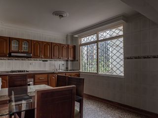 Foto 68 de Se vende propiedad dos en uno, apartamento más aparta estudio cerca a Unicentro.