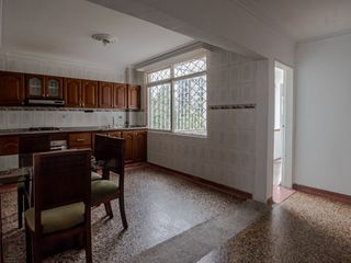 Foto 69 de Se vende propiedad dos en uno, apartamento más aparta estudio cerca a Unicentro.