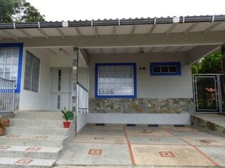Foto 7 de Se Vende o Permuta Casa en Conjunto Cerrado – Los Pomos, Norte de Armenia