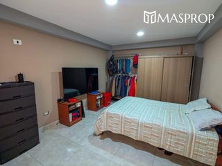 Foto 30 de CASA AMPLIA EN ESQUINA CERCA A AV. HUMBOLDT-EN VENTA- TACNA