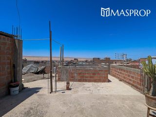 Foto 33 de CASA AMPLIA EN ESQUINA CERCA A AV. HUMBOLDT-EN VENTA- TACNA
