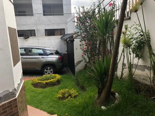 Foto 2 de Vendo casa de 300 m2 en Ponciano Bajo