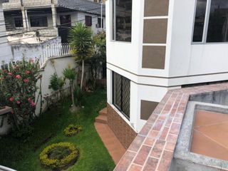 Foto 9 de Vendo casa de 300 m2 en Ponciano Bajo