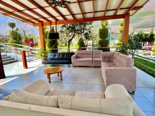 Foto 1 de Venta De Casa De Campo En Santa Rosa De Quives