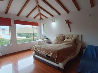Foto 9 de Exclusiva Casa Campestre en Cajicá - Elegancia y Confort en un Entorno Natural