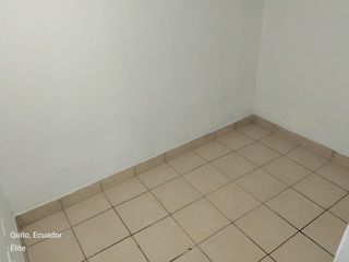Foto 5 de Local Esquinero de Arriendo en Sur de Quito, La Magdalena