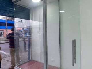 Foto 10 de Local Esquinero de Arriendo en Sur de Quito, La Magdalena