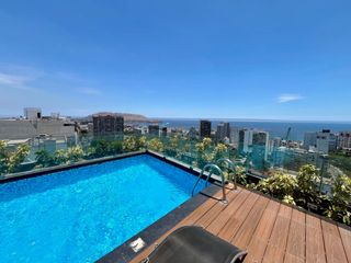 Foto 19 de Hermoso Dpto. Con Finos Acabados Y Linda Vista Al Mar Desde El Balcón. Edificio Moderno