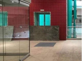 Foto 1 de Se Vende Local Comercial En Segundo Nivel Del Cc Gama Moda Plaza