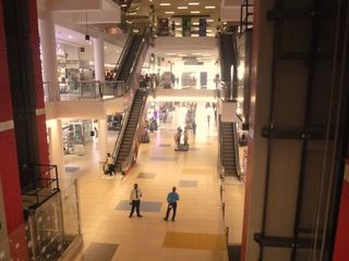 Foto 3 de Se Vende Local Comercial En Segundo Nivel Del Cc Gama Moda Plaza