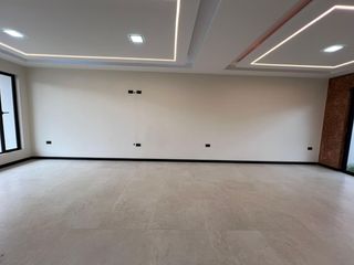 Foto 3 de Venta de casa, aplica a crédito vip - ubicado en Ricaurte | Colegio Sudamericano