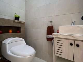 Foto 8 de Venta de casa, aplica a crédito vip - ubicado en Ricaurte | Colegio Sudamericano