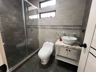 Foto 11 de Venta de casa, aplica a crédito vip - ubicado en Ricaurte | Colegio Sudamericano