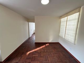 Foto 10 de SE ALQUILA DEPARTAMENTO 01 CUARTO 01 BAÑO EN MIRAFLORES