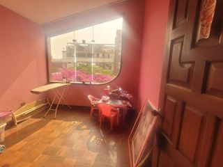 Foto 6 de San Borja - Vendo Bonita Casa 2 Pisos
