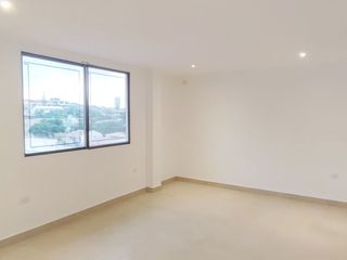 Foto 6 de C319 - Venta Casa en Los Ceibos - remodelada - Guayaquil