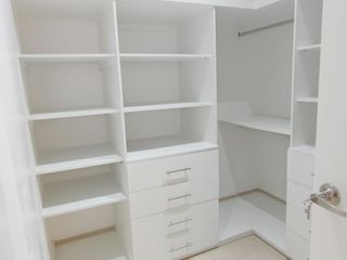 Foto 8 de C319 - Venta Casa en Los Ceibos - remodelada - Guayaquil