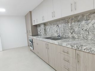 Foto 12 de C319 - Venta Casa en Los Ceibos - remodelada - Guayaquil