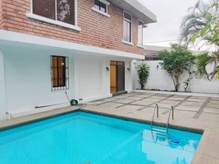 Foto 13 de C319 - Venta Casa en Los Ceibos - remodelada - Guayaquil