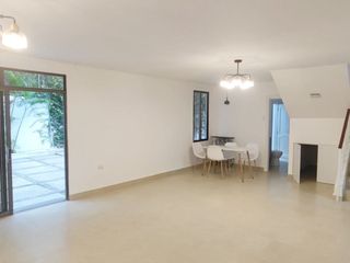 Foto 15 de C319 - Venta Casa en Los Ceibos - remodelada - Guayaquil