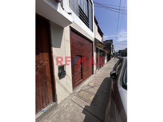 Foto 12 de Se Alquila Local Comercial Primer Piso Puerta A Calle. Urb. El Trebol Los Olivos.