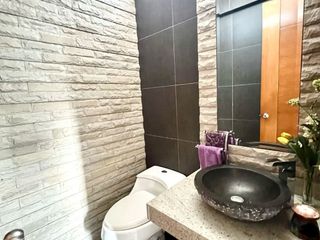 Foto 11 de OCASION: VENTA DE TRIPLE EN SAN ISIDRO, MUY BIEN UBICADO…