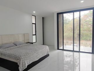 Foto 10 de C290 - Venta Casa en Lago de Capeira Moderna por Estrenar - Guayaquil