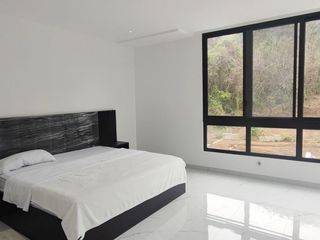 Foto 12 de C290 - Venta Casa en Lago de Capeira Moderna por Estrenar - Guayaquil