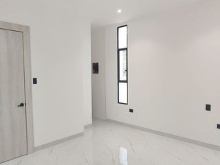 Foto 19 de C290 - Venta Casa en Lago de Capeira Moderna por Estrenar - Guayaquil