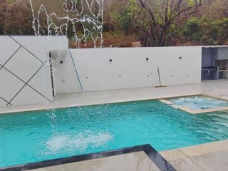 Foto 21 de C290 - Venta Casa en Lago de Capeira Moderna por Estrenar - Guayaquil