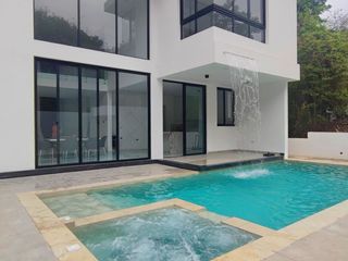 Foto 24 de C290 - Venta Casa en Lago de Capeira Moderna por Estrenar - Guayaquil