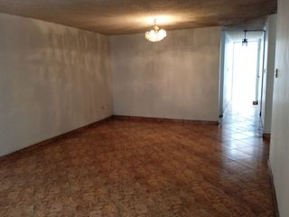 Foto 4 de CASA EN VENTA EN LA AV. INSURGENTES, CERCA DE MALL PLAZA BELLAVISTA, CERCA DEL HOSPITAL BARTON, CERCA DE MINKA