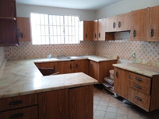 Foto 5 de CASA EN VENTA EN LA AV. INSURGENTES, CERCA DE MALL PLAZA BELLAVISTA, CERCA DEL HOSPITAL BARTON, CERCA DE MINKA