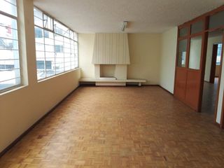 Foto 2 de RENTA/ALQUILER OFICINA - VERSALLES Y AV PEREZ GUERRERO