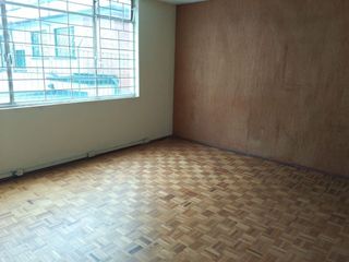 Foto 4 de RENTA/ALQUILER OFICINA - VERSALLES Y AV PEREZ GUERRERO