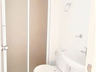 Foto 6 de Linda Casa Pequeña en dos pisos