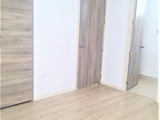 Foto 16 de Linda Casa Pequeña en dos pisos