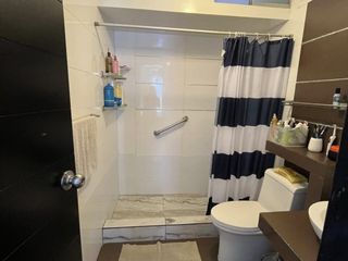 Foto 8 de IMPECABLE Y ESPACIOSO DUPLEX INTERNO EN EXCELENTE ZONA DE SAN BORJA.
