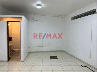 Foto 3 de ID: 1124583 Alquilo Local Comercial Puerta A La Calle