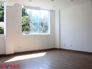 Foto 1 de Venta De Departamento En Chorrillos! Frente A Parque Infantil