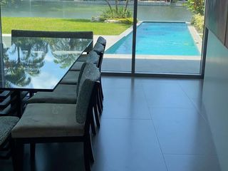 Foto 3 de C333 - Alquiler Casa Mansión en Laguna Club - Vía a la Costa - Vista al Lago - Guayaquil