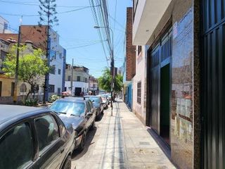 Foto 2 de Alquiler Local Comercial o Deposito en Zona Estratégica de Breña