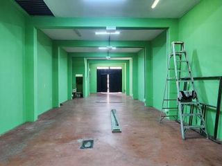 Foto 3 de Alquiler Local Comercial o Deposito en Zona Estratégica de Breña