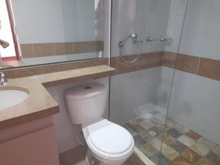 Foto 5 de VENDO LINDO APTO GRAN GRANADA