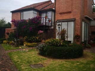 Foto 1 de VENTA DE HERMOSA CASA VIA CHIA