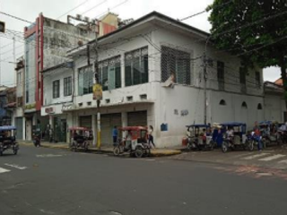 Foto 1 de vendo ubicadisimo local en el centro de Iquitos