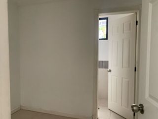 Foto 12 de Venta departamento Quito tenis 291 m2