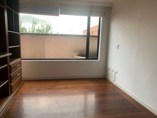 Foto 16 de Venta departamento Quito tenis 291 m2